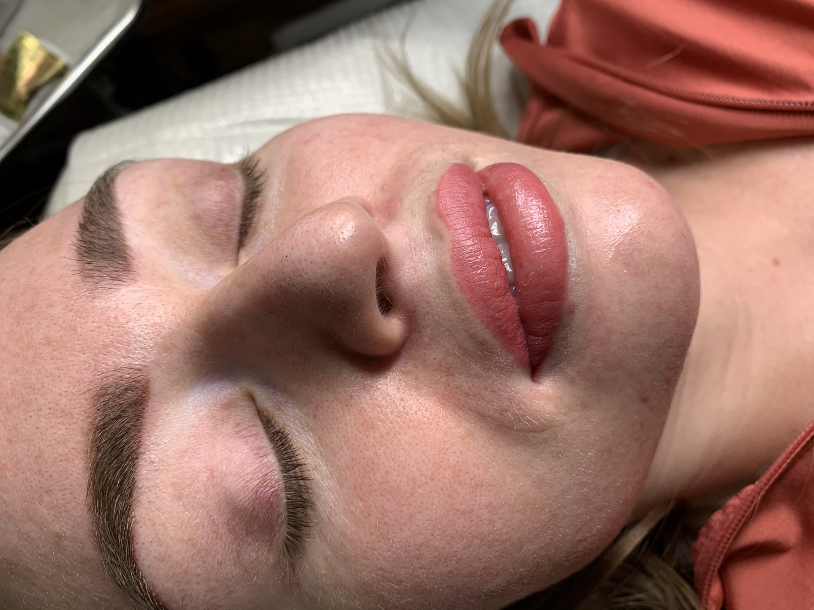 Lip blush result — soft natural pink